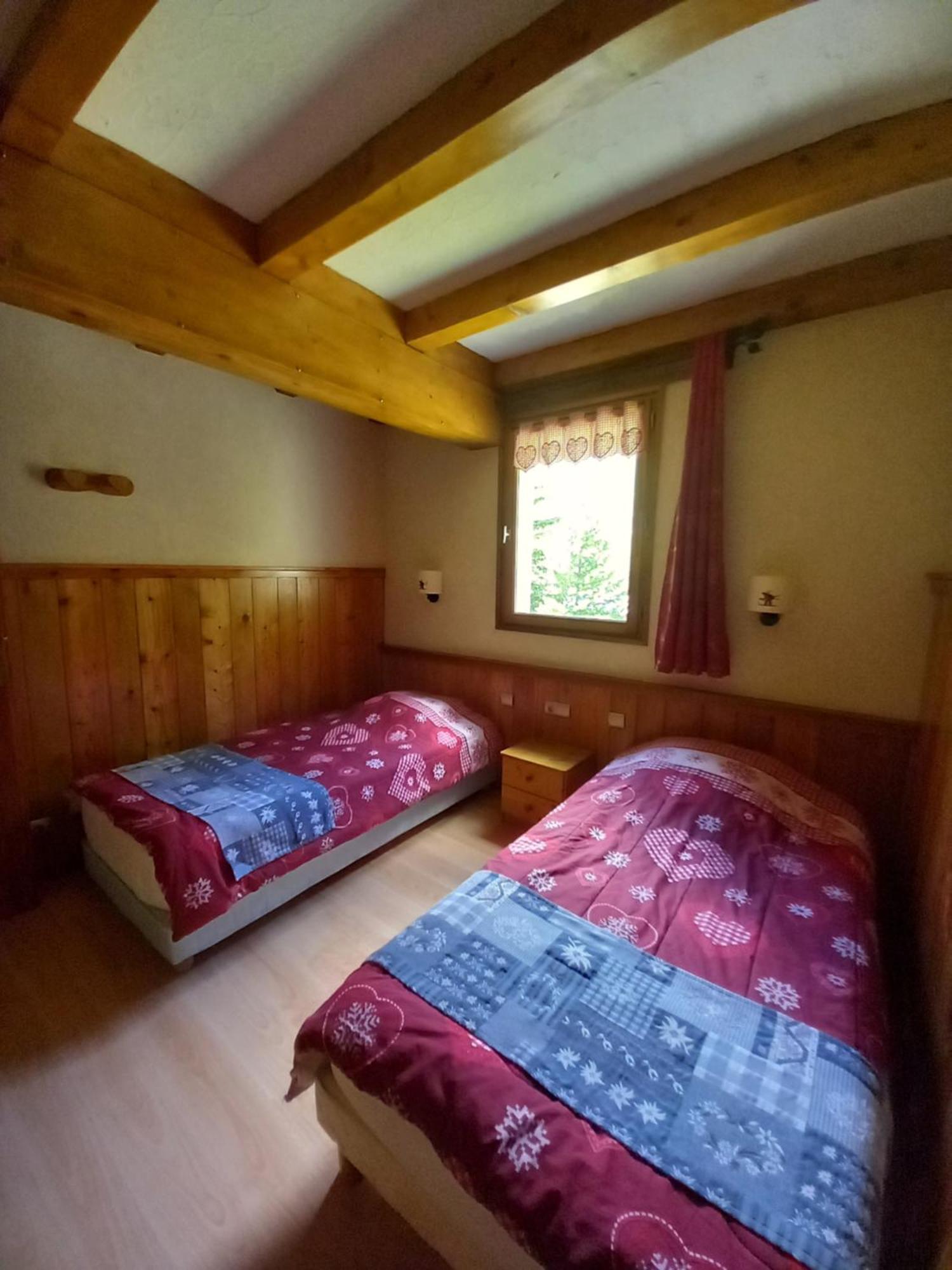 Chalet l'aubépine résidence B&B Bessans Extérieur photo