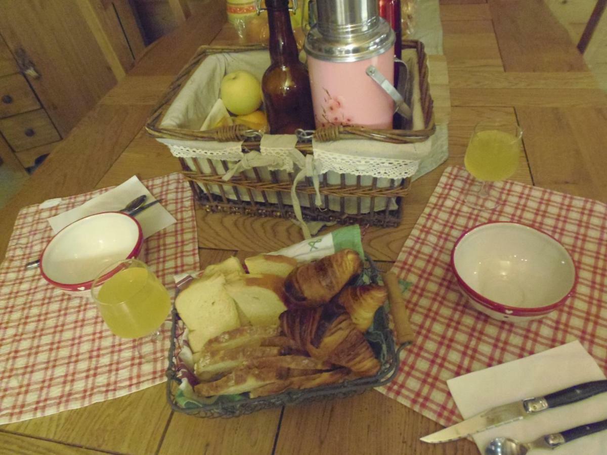 Chalet l'aubépine résidence B&B Bessans Extérieur photo