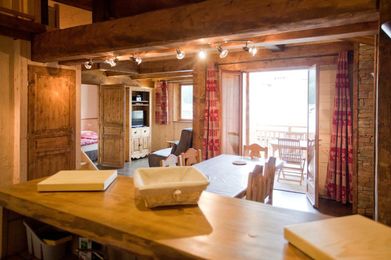 Chalet l'aubépine résidence B&B Bessans Extérieur photo